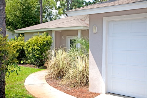 Building Photo - 49 Las Roblas Grande Dr