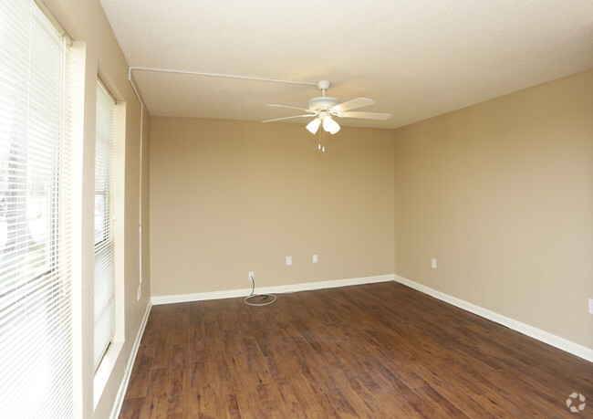 Interior Photo - Cypress Park Apartments