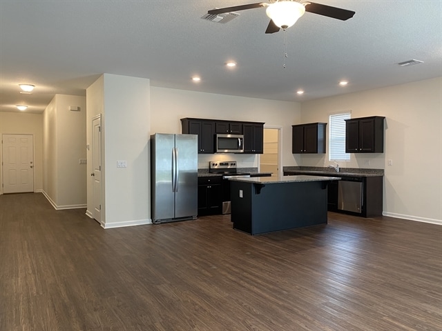 Foto del edificio - 11505 Victory Bay Ln
