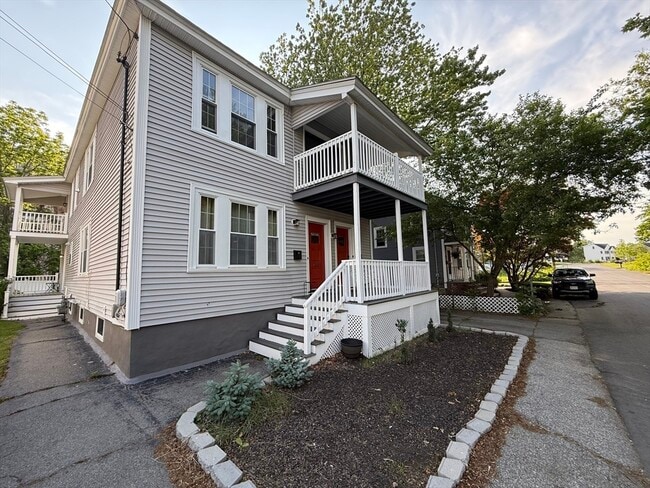 Building Photo - 14 Fleming Ave