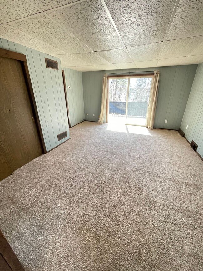 Foto del edificio - 5886 N Pike Lake Rd
