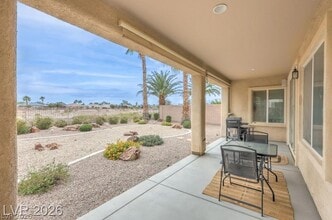 Building Photo - 8213 Bay Dunes St