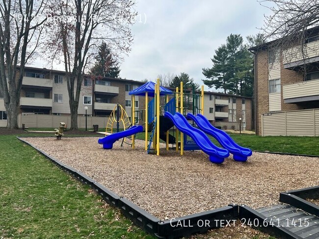 Photo - 19427 Brassie Pl Apartment