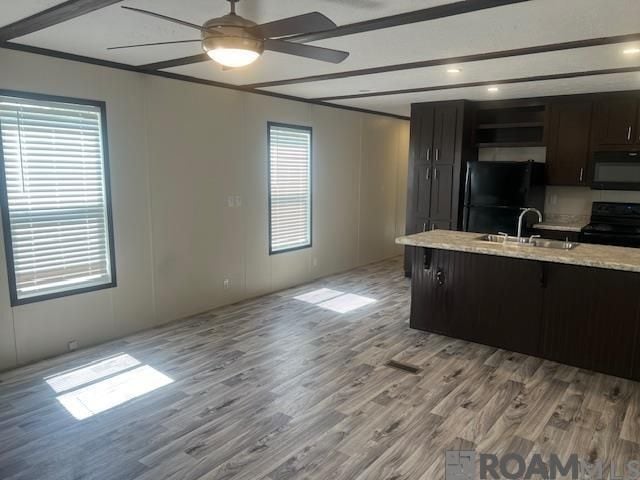 Foto del edificio - 43451 Cannon Rd