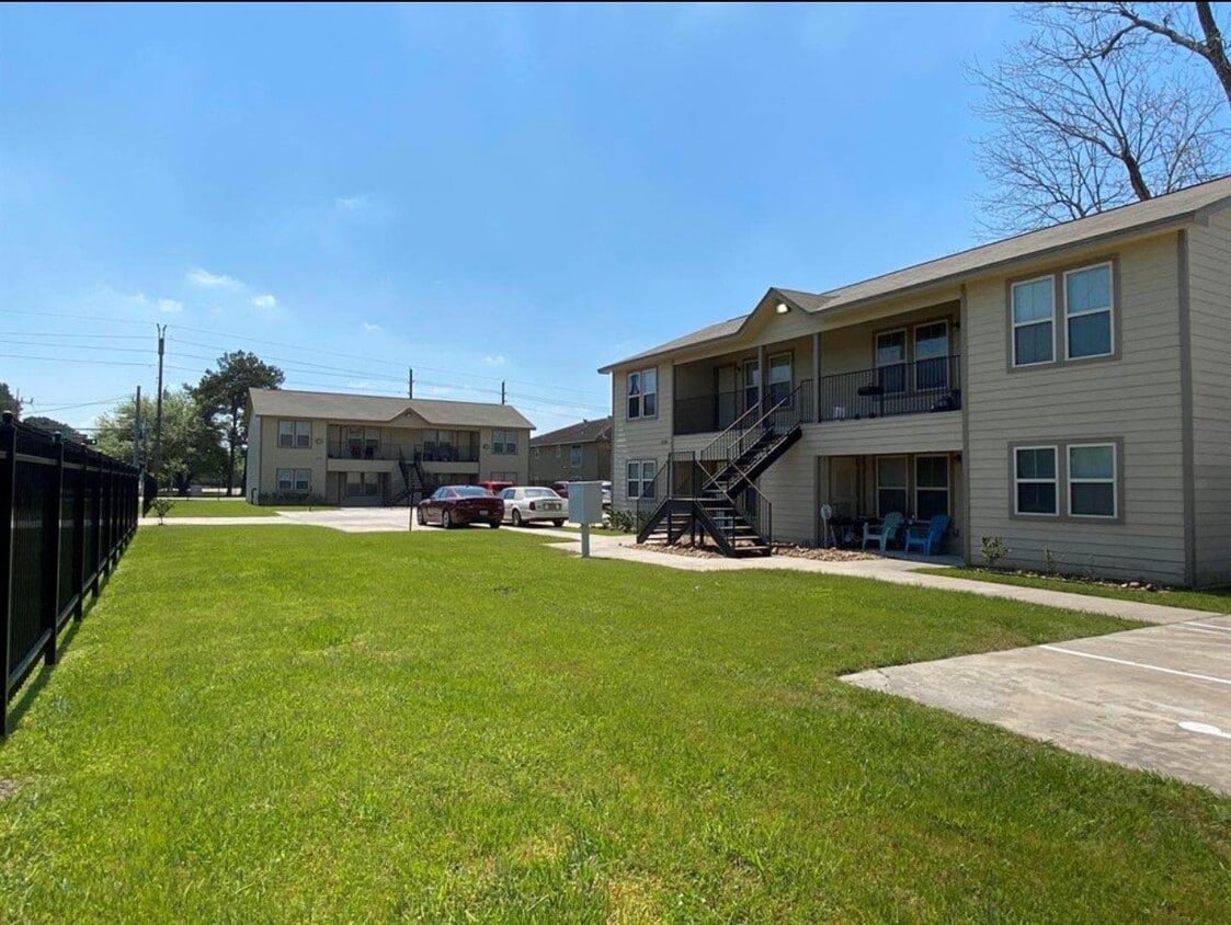 Foto del edificio - 2508 S Houston Ave