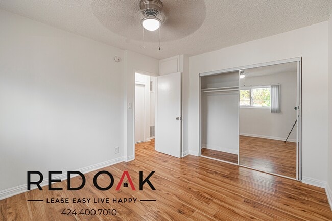 Foto del edificio - 1323 N Harvard Blvd
