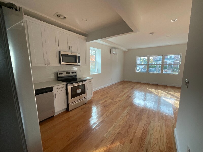 Primary Photo - 2310 Vance St