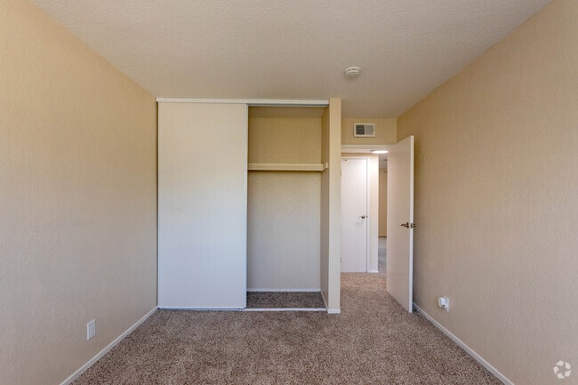 2BR,1BA - Habitación - The Aegena Apartments