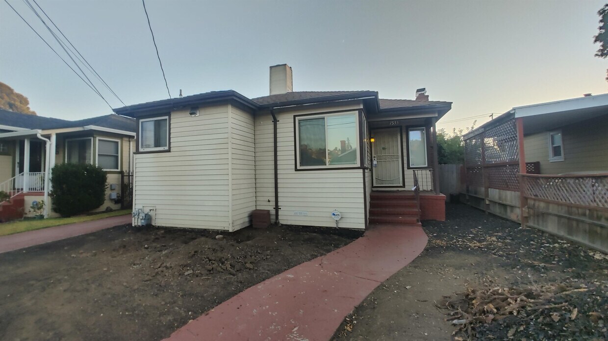 7533 Deerwood Ave, Oakland, CA 94605 House Rental in Oakland, CA