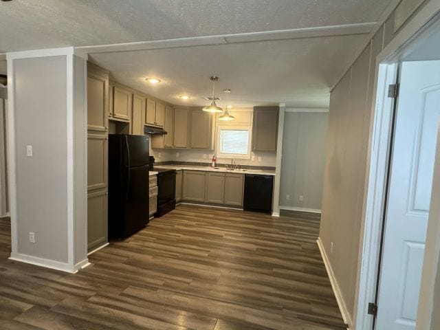Building Photo - 9709 Polak Dr