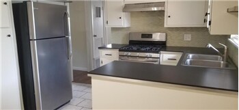 Primary Photo - 606 W N Loop Blvd