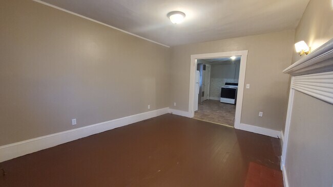 Building Photo - 21 Mechanic St