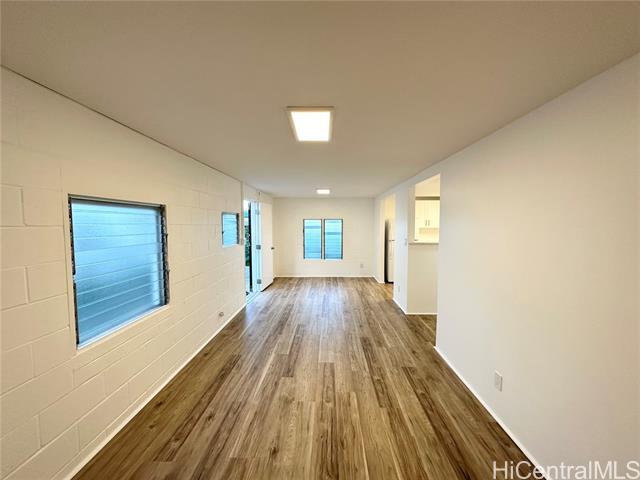 Building Photo - 3228 Monsarrat Ave