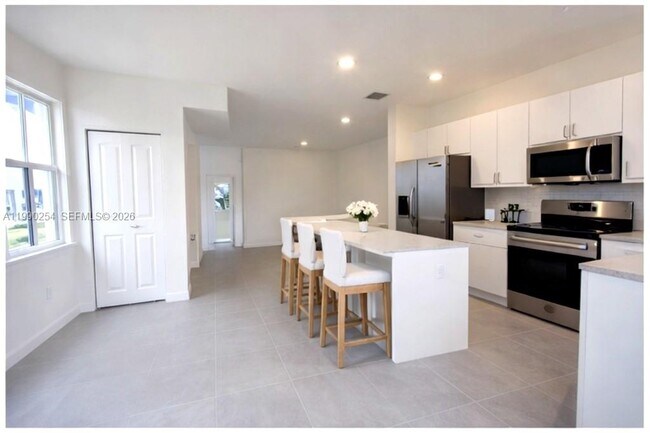 Foto del edificio - 27640 SW 156th Ave