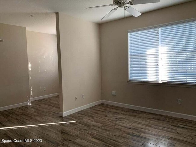 Building Photo - 5663 Star Rush Dr