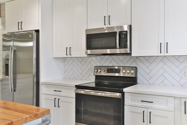 Foto del edificio - 9511 Fondren Rd