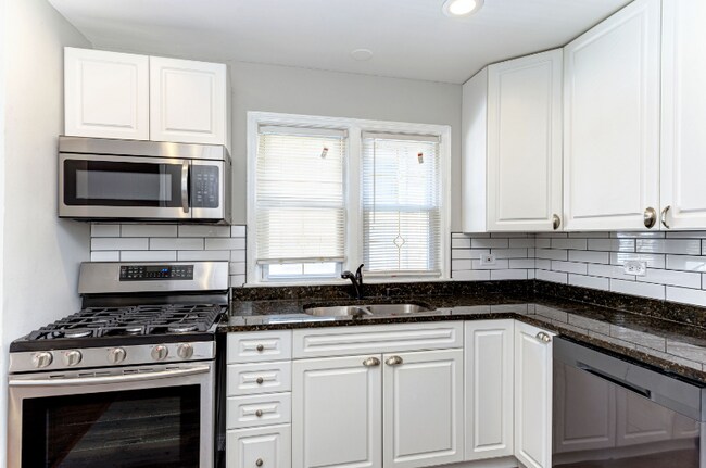 Foto del edificio - 8355 S Merrill Ave