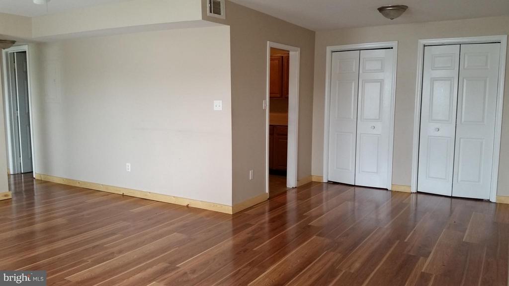 Foto principal - 1416 N Shenandoah Ave