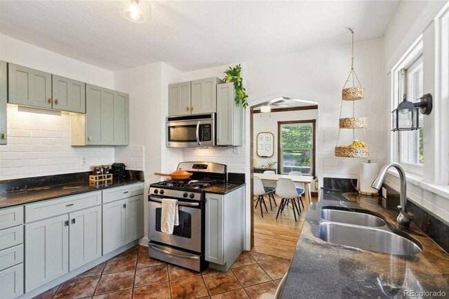 Building Photo - Charming 3BR House in Colorado Springs