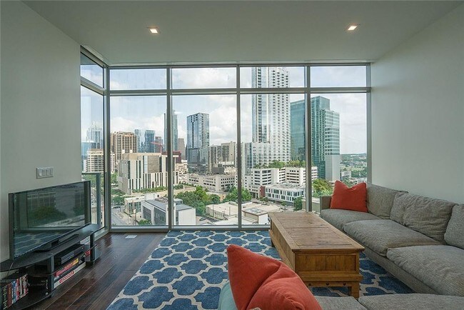 Foto del edificio - 501 West Ave