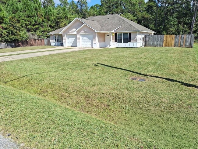 Building Photo - 8100-8104 Exchange St