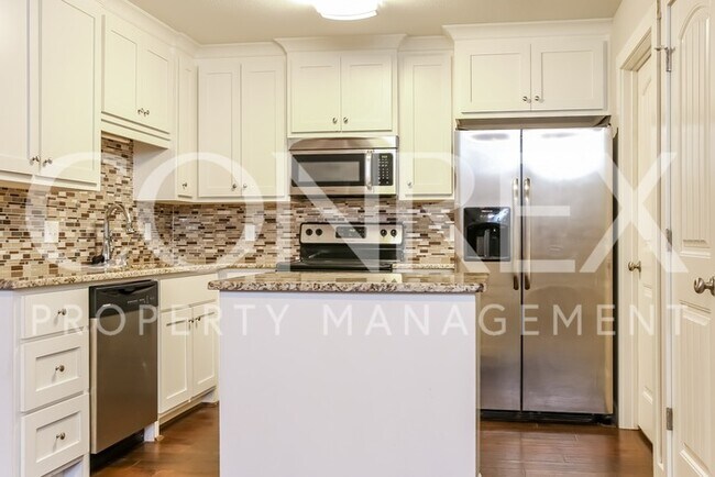 Foto del edificio - Modern 3 Bedroom