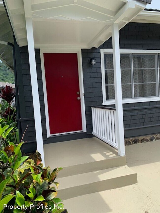 Building Photo - 3 br, 1.5 bath House - 2056 KAKELA DRIVE