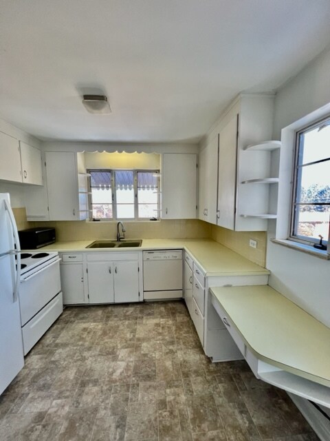 Foto del edificio - 794 Glencoe St