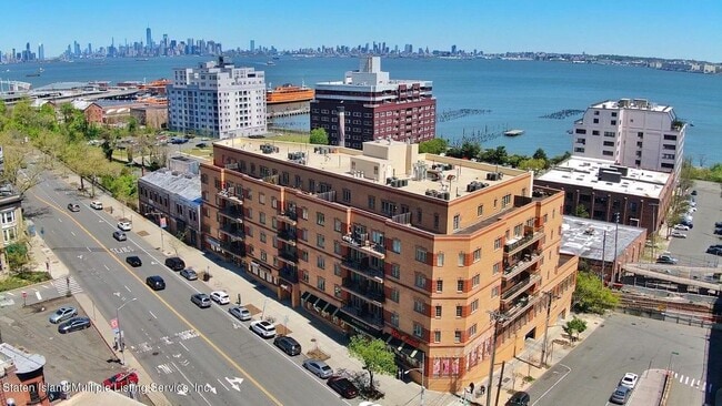 Foto del edificio - 155 Bay St