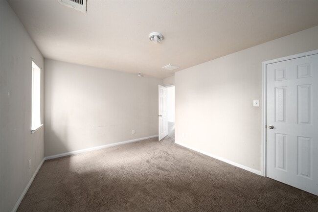 Foto del edificio - 19543 Otter Trail Ct