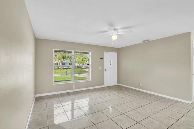 Foto del edificio - 184 SE 27th Way