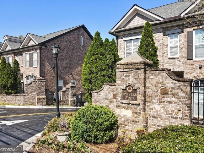 Building Photo - 2663 Rivers Edge Dr NE