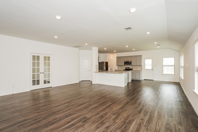 Building Photo - 310 Pickwick Gdns Ln