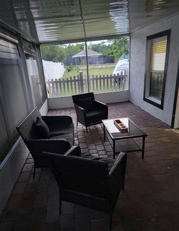 Building Photo - 2302 Rochelle Ave