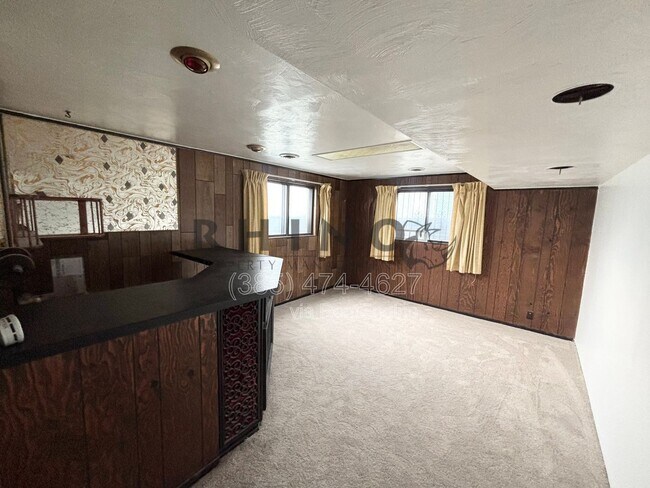 Foto del edificio - 825 W Arapahoe Ave