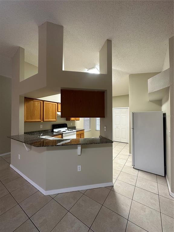 Foto del edificio - 6429 Pine Top Way