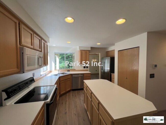 Foto del edificio - 5168 Roby St NW
