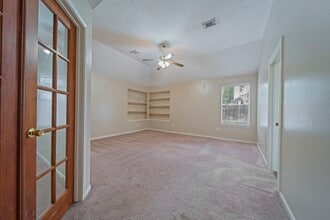 Building Photo - 7530 Alderly Dr