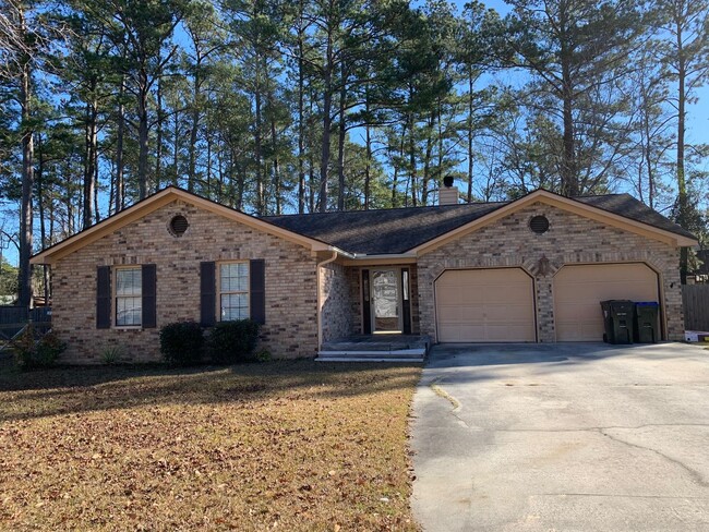 Building Photo - Single story brick ranch home in Corey Woods