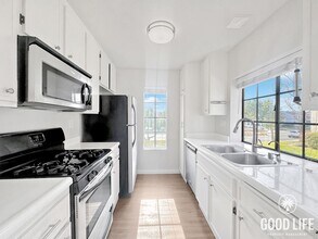 Building Photo - 8560 Westmore Rd