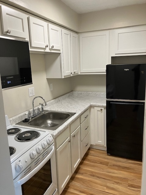 Building Photo - Pleasant Meadow Apartments