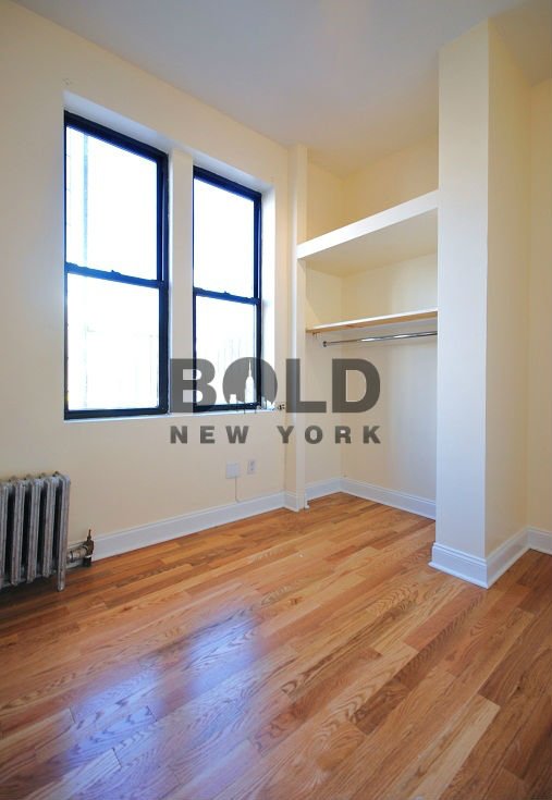 Building Photo - 61 Delancey St