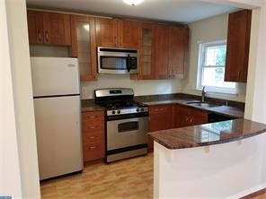 Building Photo - 9310 Jamison Ave