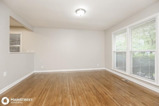 Building Photo - 311 SANTA ROSA DR, OLD HICKORY, TN 37138