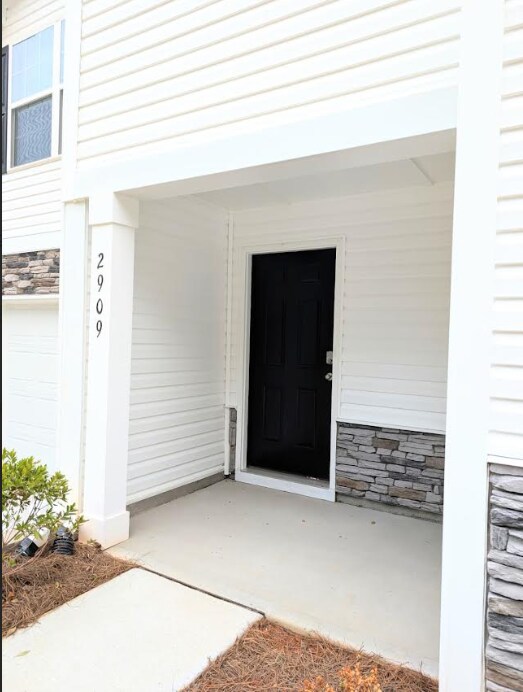 Foto del edificio - Spacious 4-bedroom, 3-bath home in Penning...