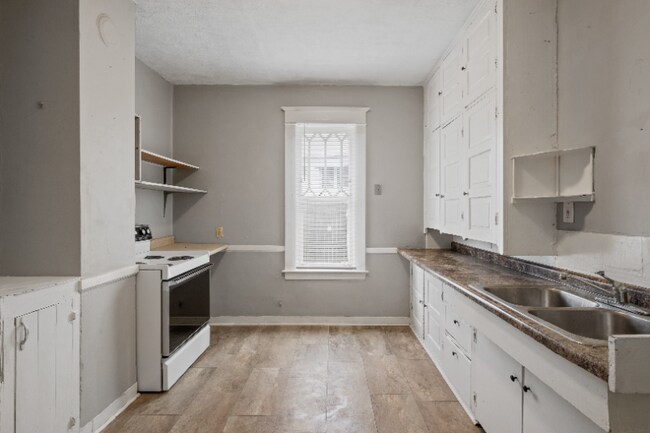 Foto del edificio - 1247 Plainfield Ave NE