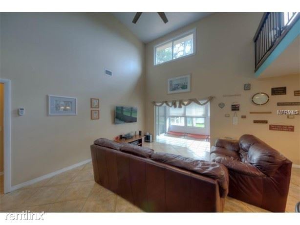Building Photo - 4 br, 2 bath House - 14613 Daybreak Dr