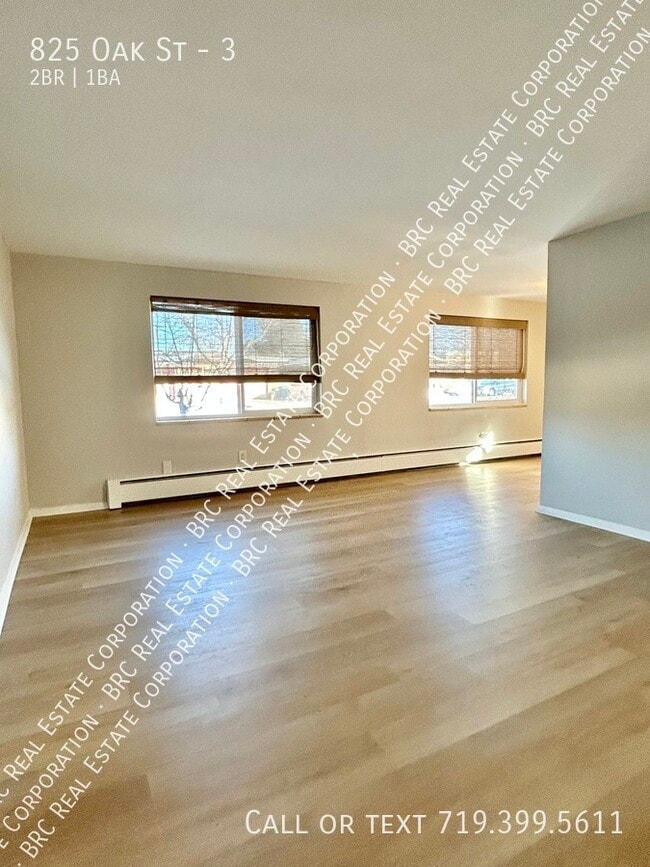 Building Photo - 825 Oak St