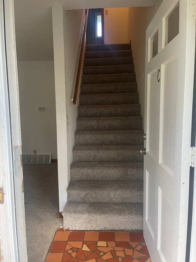 700 Pearl Dr Unit 700, Charleston, WV 25311 Apartments in Charleston