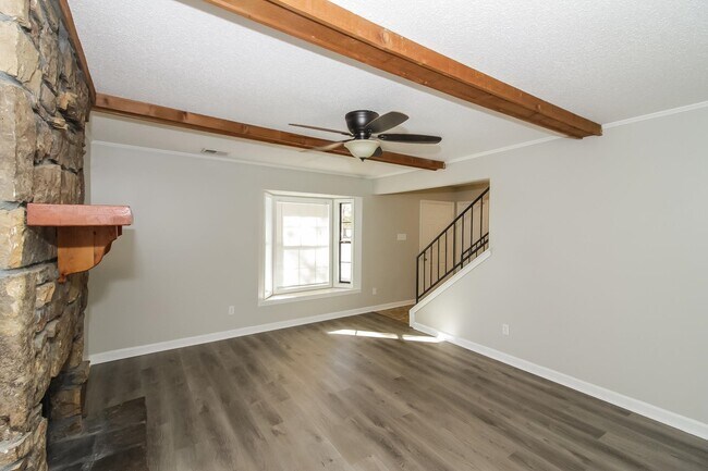 Foto del edificio - 3858 Cherry Hill Ln